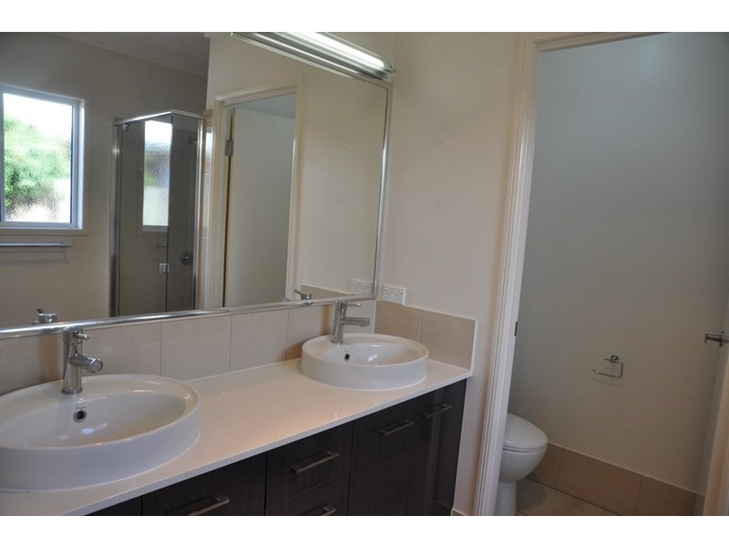 7 O’Grady Street, Kearneys Spring QLD 4350