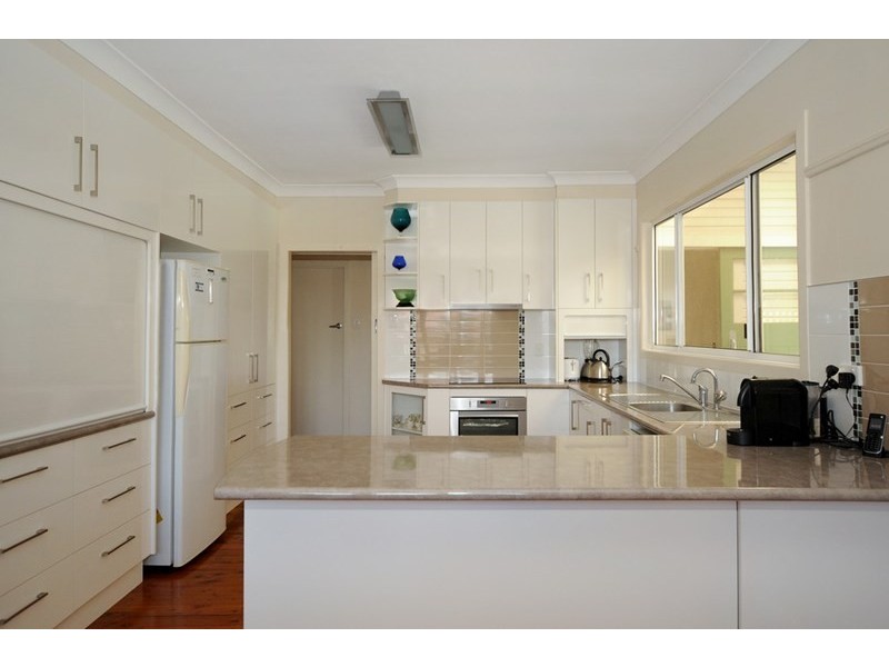 229 North Street, Rockville QLD 4350