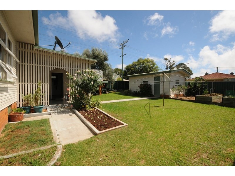 229 North Street, Rockville QLD 4350