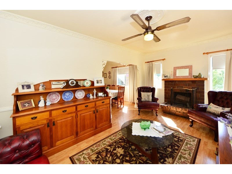 1 Rosewood Street, Toowoomba City QLD 4350