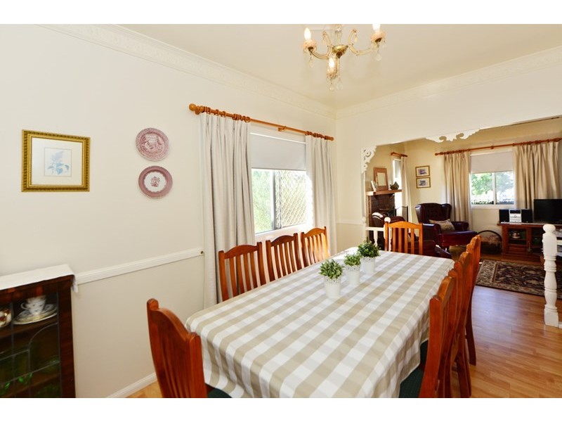 1 Rosewood Street, Toowoomba City QLD 4350