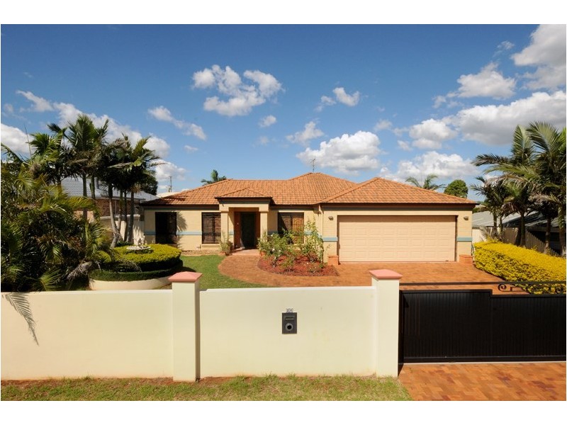 26 Cherokee Drive, Wilsonton QLD 4350