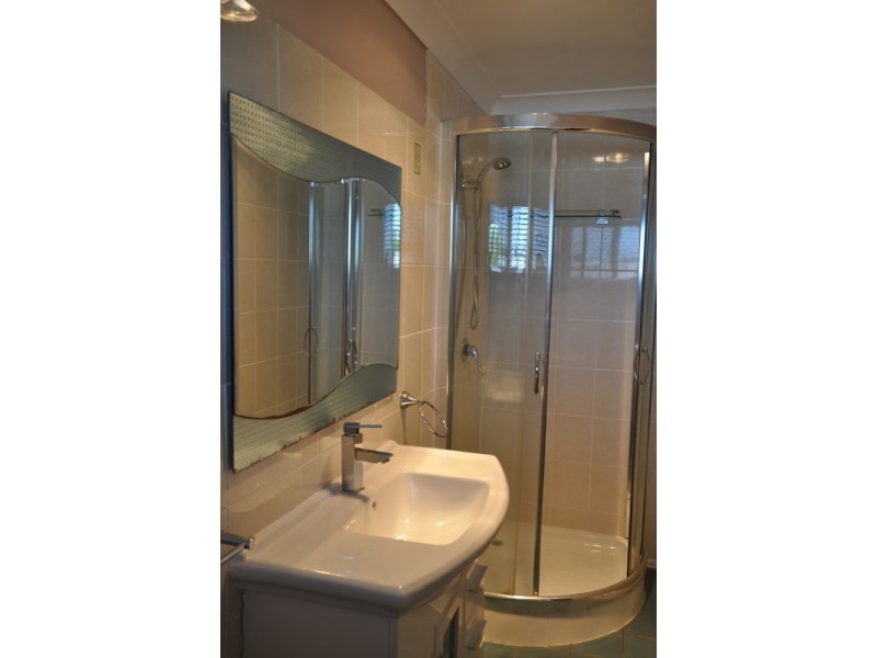 6 Ludgate Court, Rockville QLD 4350