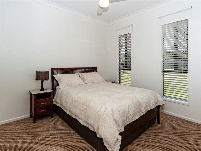 22 Kingfisher Drive, Highfields QLD 4352