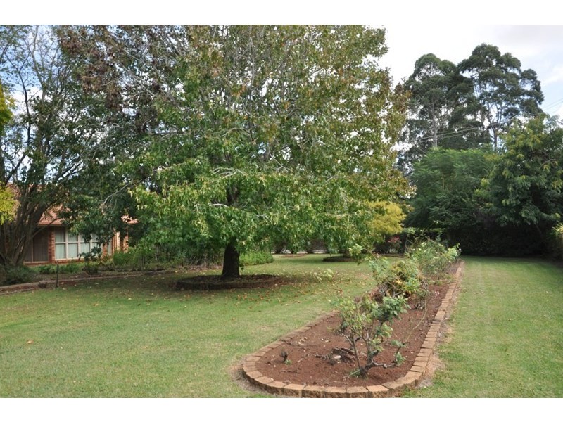 35 Highfields Road, Highfields QLD 4352