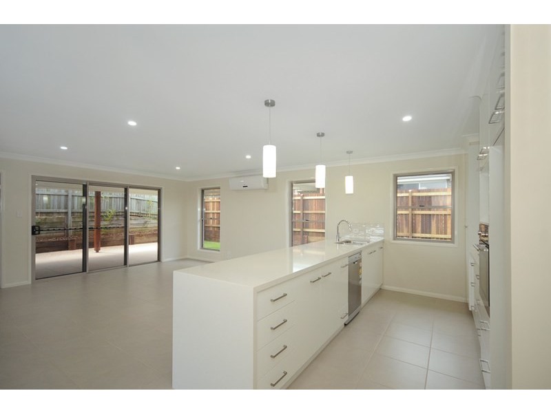 31a Wigan Avenue, Highfields QLD 4352