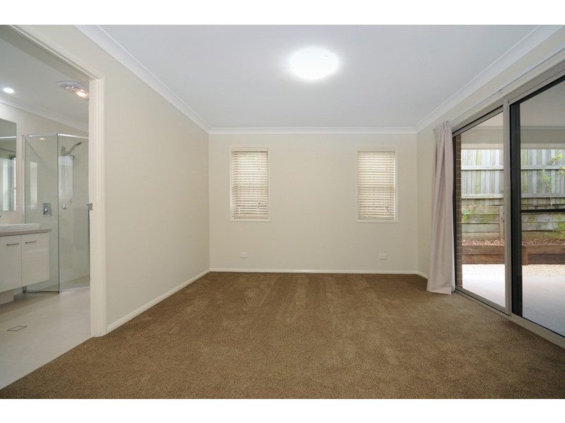 31a Wigan Avenue, Highfields QLD 4352
