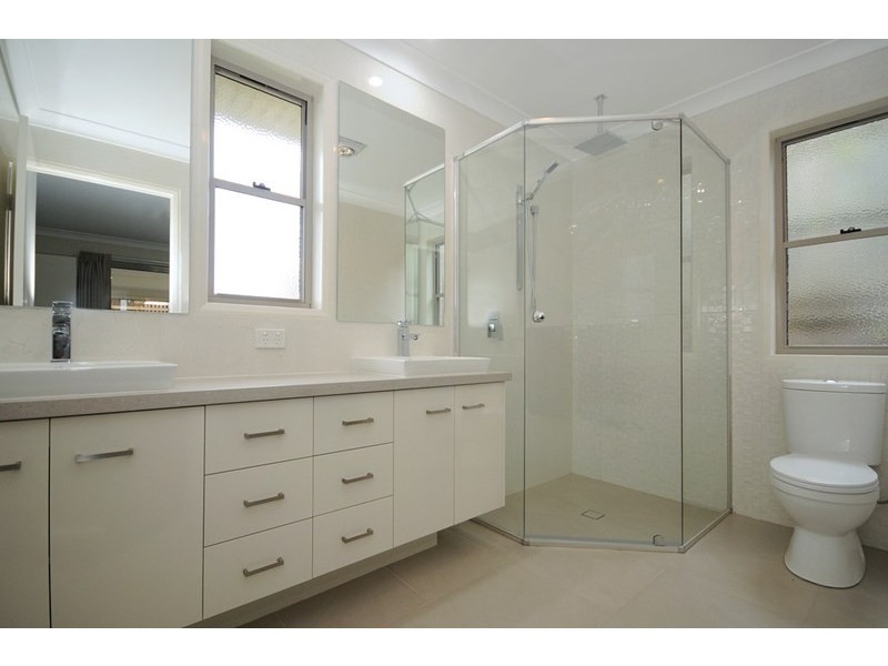 31a Wigan Avenue, Highfields QLD 4352