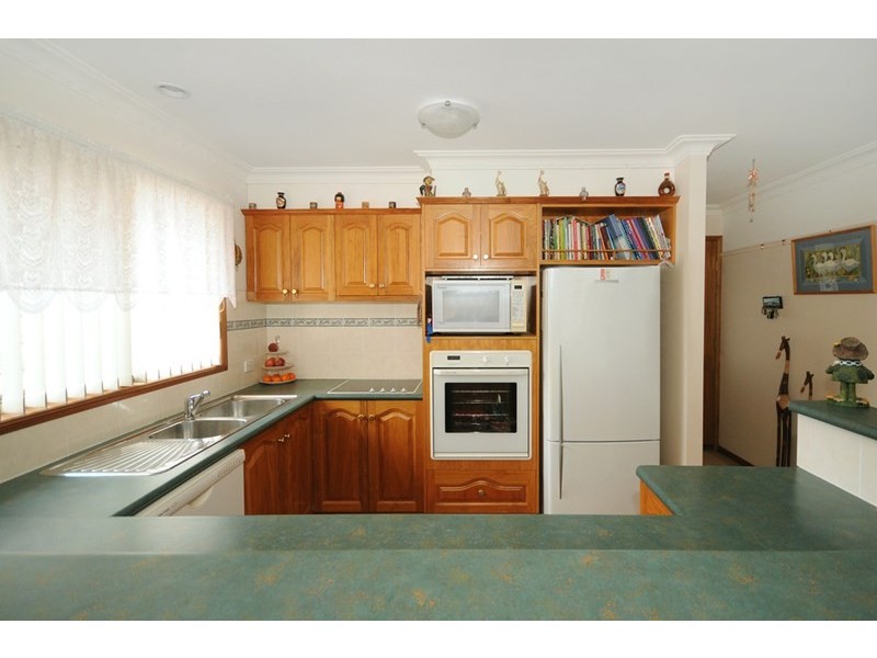 13 Baron Court, Wilsonton QLD 4350