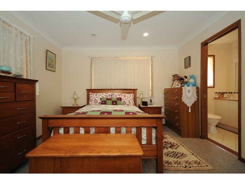 13 Baron Court, Wilsonton QLD 4350