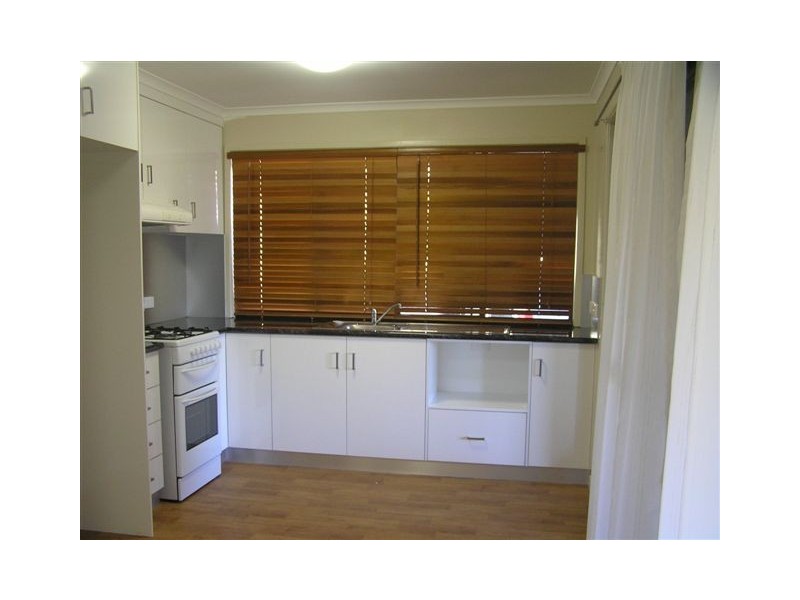 90 Hursley Road, Newtown QLD 4350