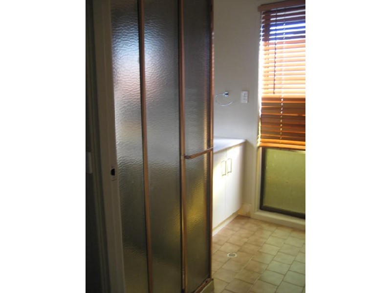 90 Hursley Road, Newtown QLD 4350