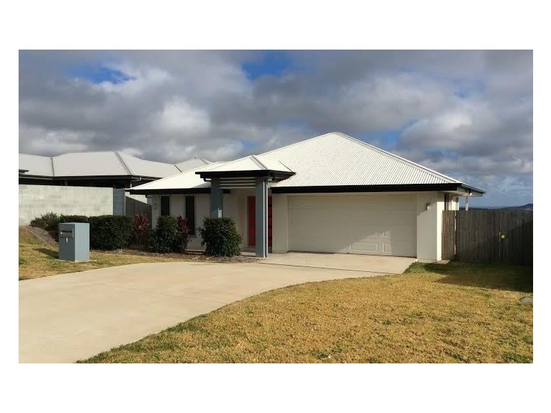 1 Honeyeater Drive, Highfields QLD 4352