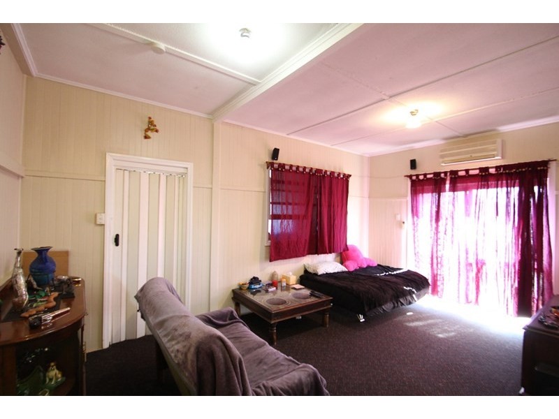 60 Tara Street, Wilsonton QLD 4350