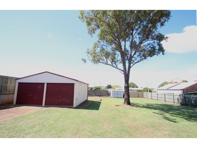 60 Tara Street, Wilsonton QLD 4350