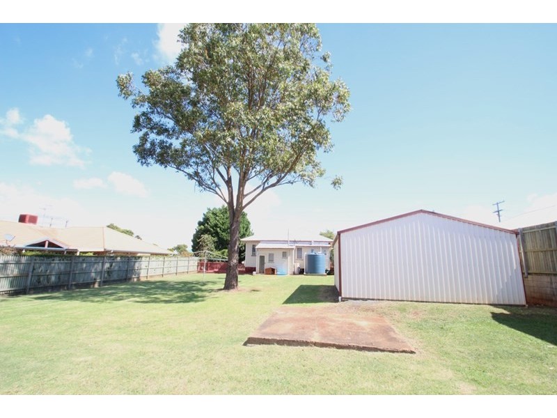 60 Tara Street, Wilsonton QLD 4350