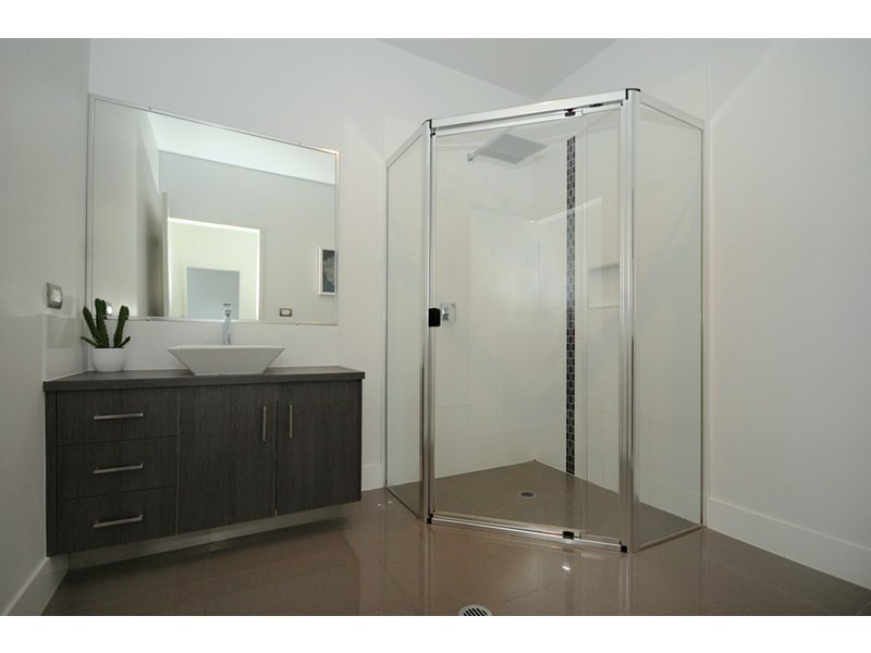 9 Meharry Court, Cabarlah QLD 4352