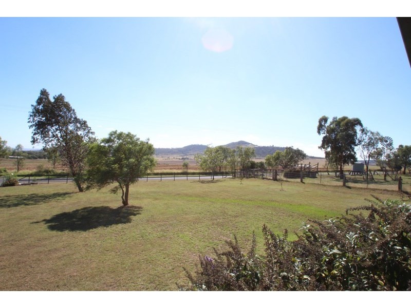 2 Glencoe Road, Kingsthorpe QLD 4400