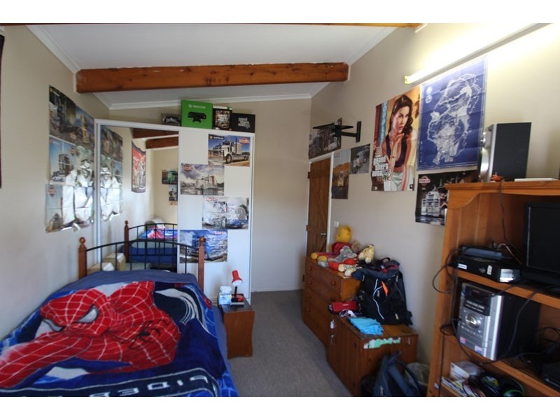 2 Glencoe Road, Kingsthorpe QLD 4400