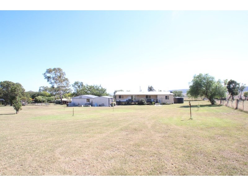 2 Glencoe Road, Kingsthorpe QLD 4400