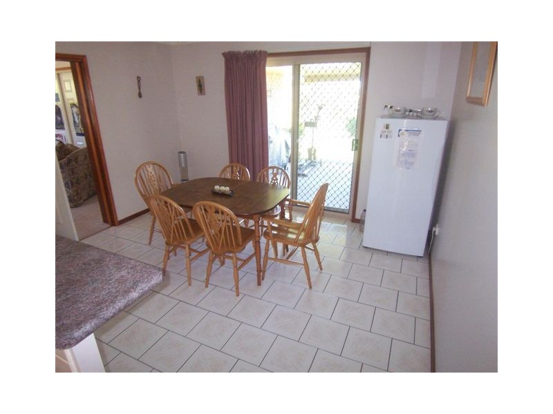 11 Palmer Drive, Highfields QLD 4352