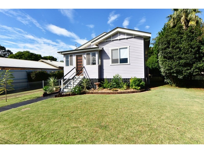 6 Eton Street, East Toowoomba QLD 4350