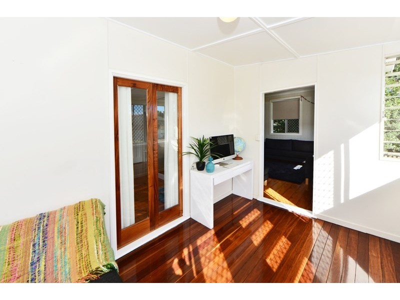 6 Eton Street, East Toowoomba QLD 4350