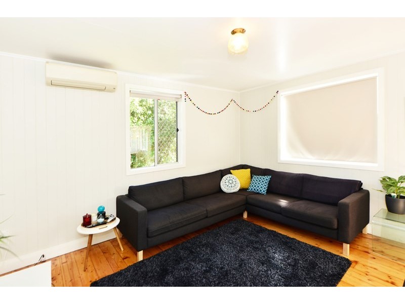 6 Eton Street, East Toowoomba QLD 4350