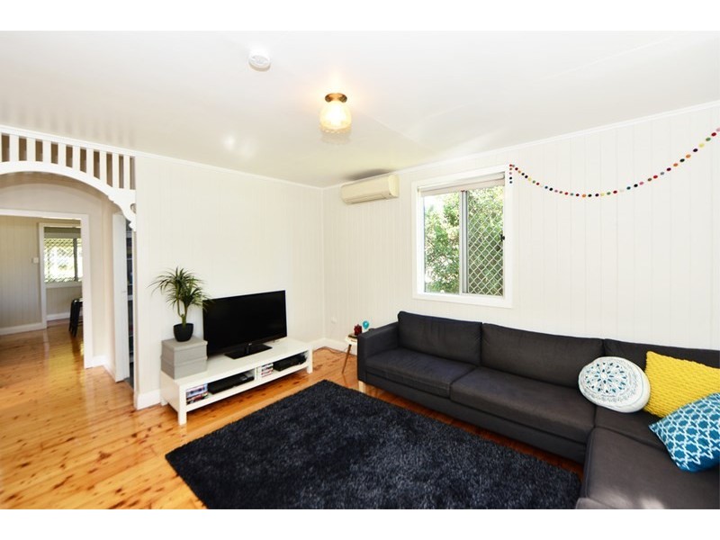 6 Eton Street, East Toowoomba QLD 4350