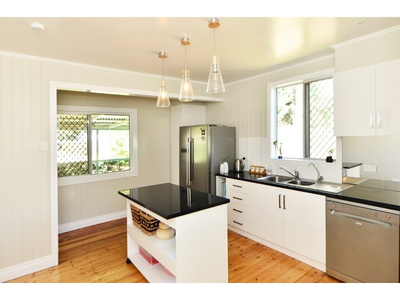 6 Eton Street, East Toowoomba QLD 4350