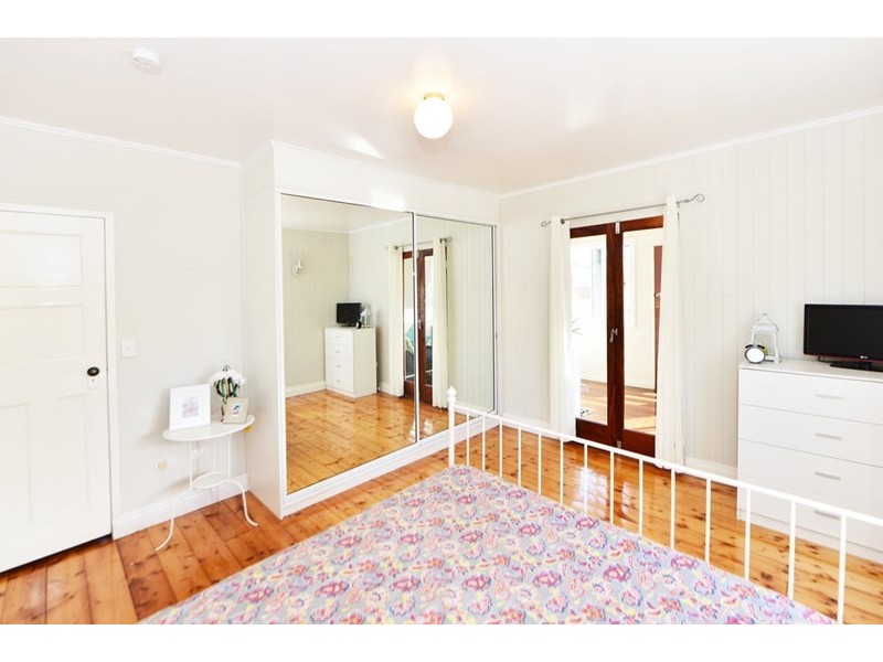 6 Eton Street, East Toowoomba QLD 4350