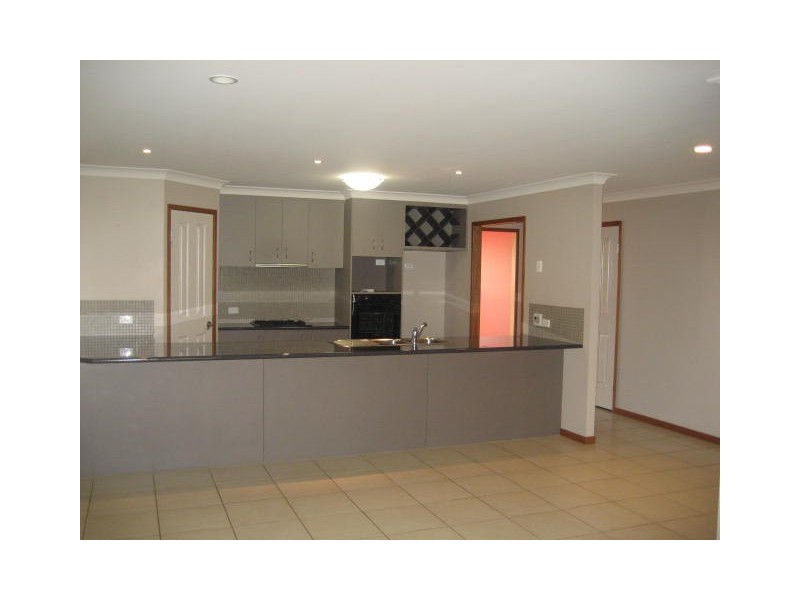 39 McClymont Drive, Rangeville QLD 4350