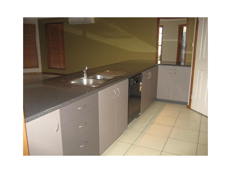 39 McClymont Drive, Rangeville QLD 4350