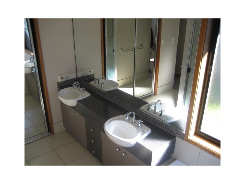 39 McClymont Drive, Rangeville QLD 4350