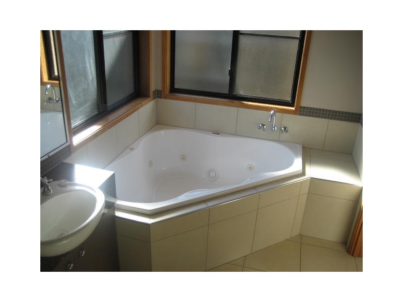 39 McClymont Drive, Rangeville QLD 4350