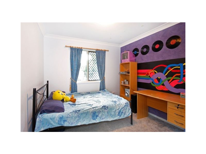 42 Jutsum Street, Middle Ridge QLD 4350