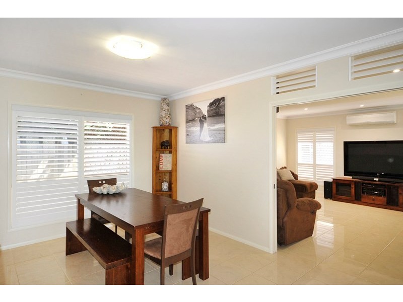 6 Page Court, Kearneys Spring QLD 4350