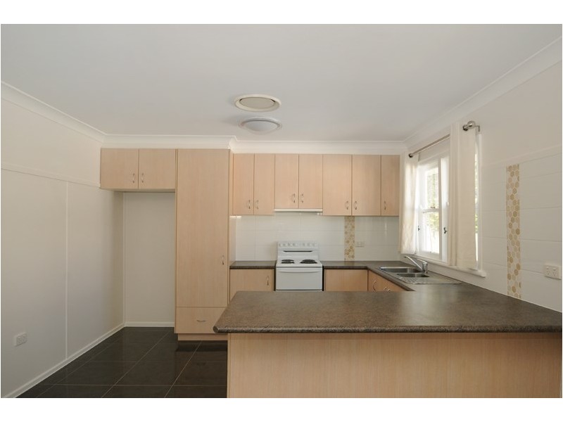 12 Winifred Street, South Toowoomba QLD 4350