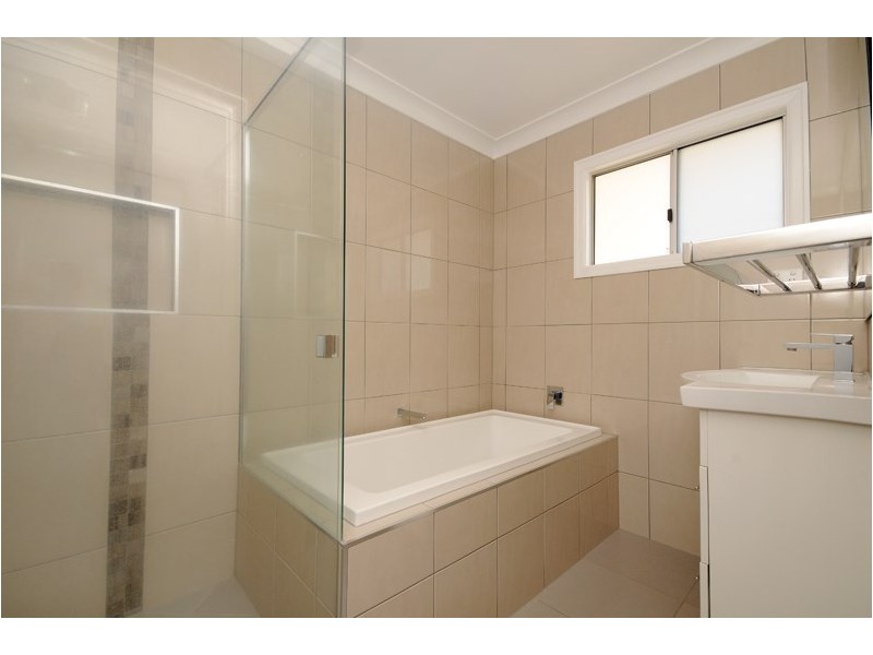 12 Winifred Street, South Toowoomba QLD 4350