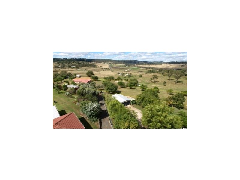 8a Junction Drive, Gowrie Junction QLD 4352