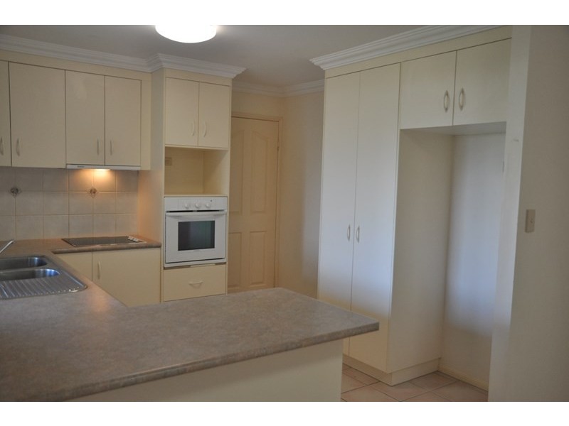 4 Jacob Court, Westbrook QLD 4350