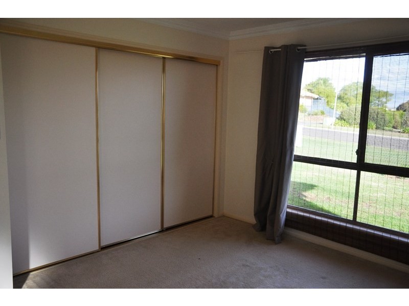 4 Jacob Court, Westbrook QLD 4350