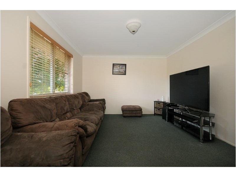 64 Bouganvillea Drive, Middle Ridge QLD 4350