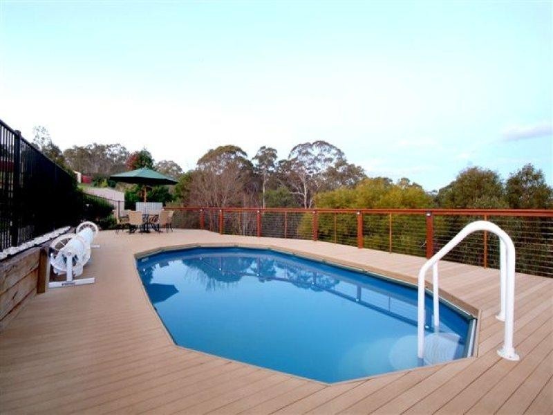 14 Trafalgar Street, Middle Ridge QLD 4350