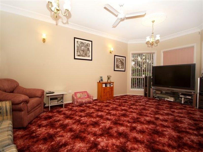 14 Trafalgar Street, Middle Ridge QLD 4350