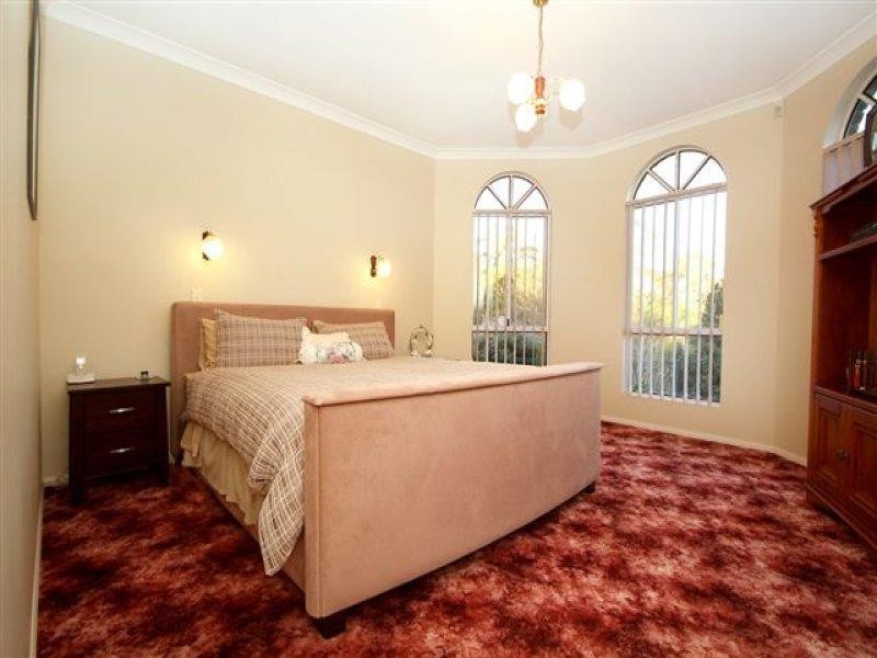 14 Trafalgar Street, Middle Ridge QLD 4350