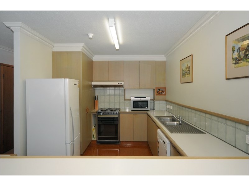 11/80 Margaret Street, East Toowoomba QLD 4350