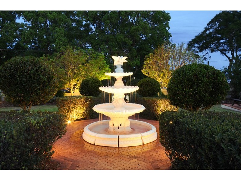 215 Rowbotham Street, Middle Ridge QLD 4350