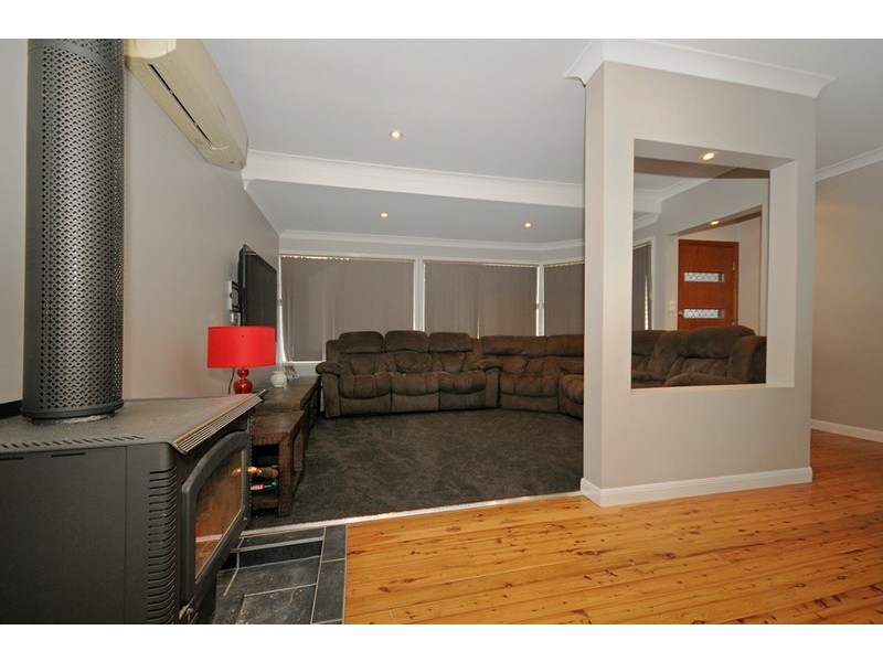 33a Perth Street, Rangeville QLD 4350