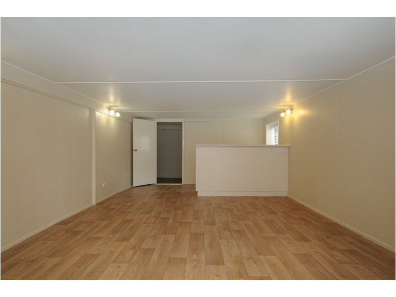 22 Cleary Street, Centenary Heights QLD 4350